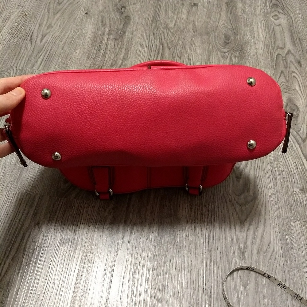 100% Genuine Leather Purse - Picture 4 of 8